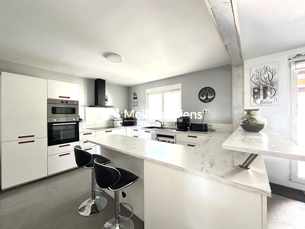 Maison à vendre, 197m², Mondorff