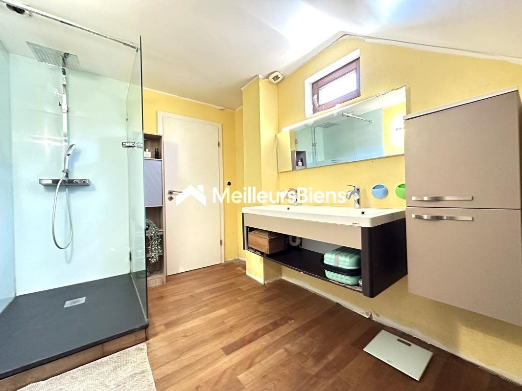 Maison à vendre, 197m², Mondorff