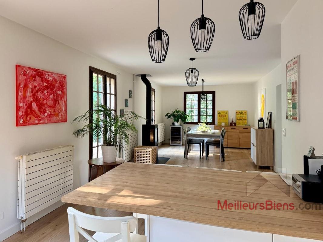 Maison à vendre, 154m², Lons-le-Saunier