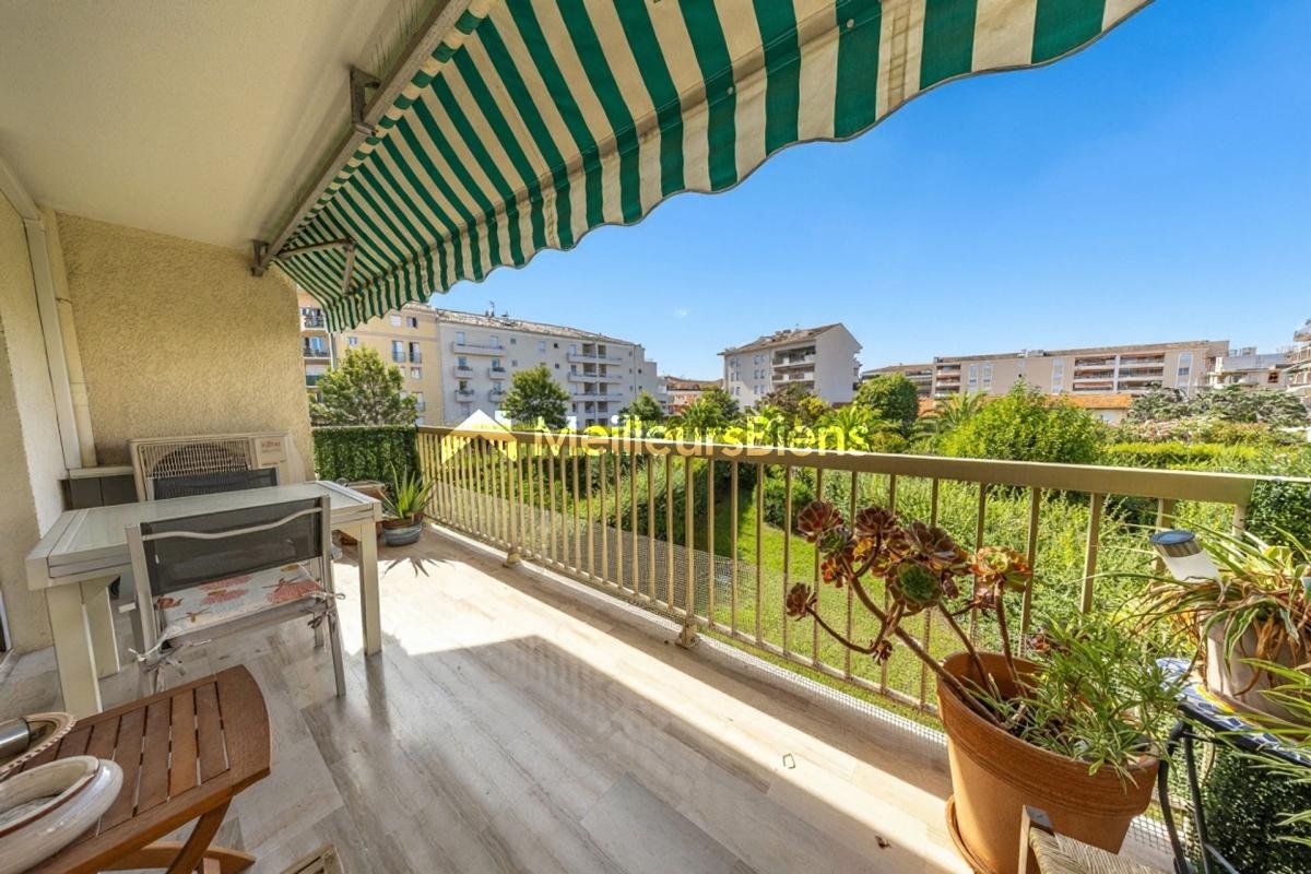 Maison à vendre, 42m², Saint-Raphaël
