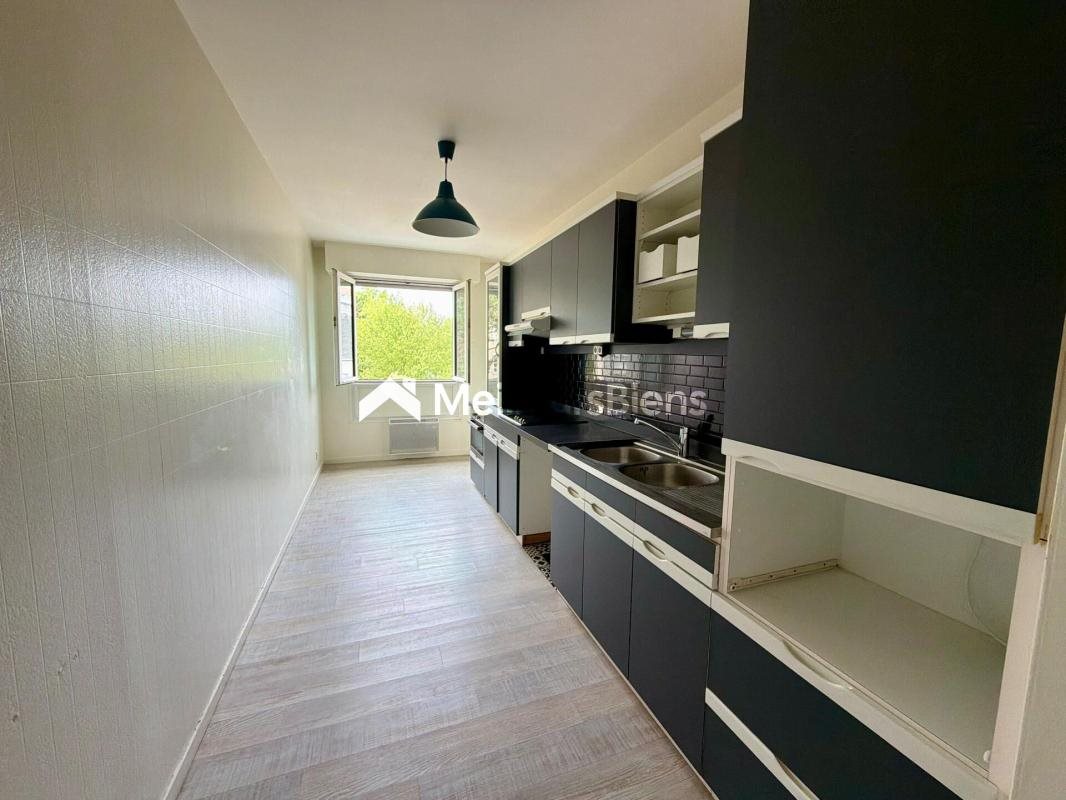 Appartement à louer, 98m², Laval