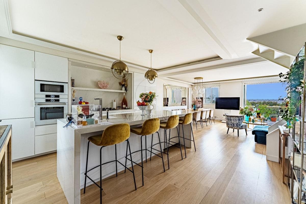 Maison à vendre, 242m², Saint-Maurice