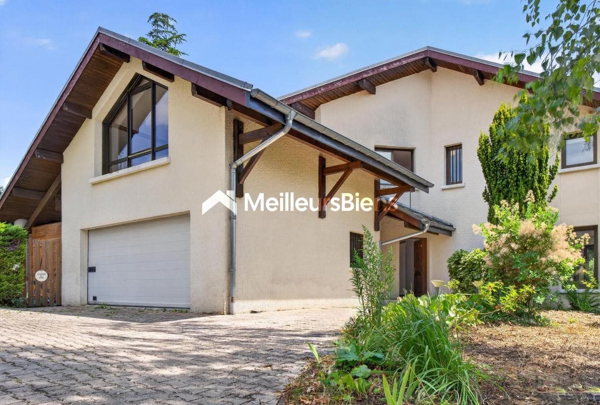Maison à louer, 300m², Divonne-les-Bains