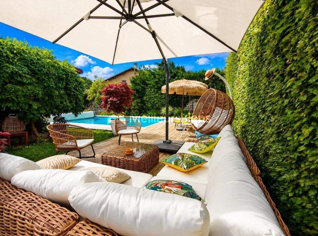 Maison à vendre, 145m², Saint-Genis-Pouilly