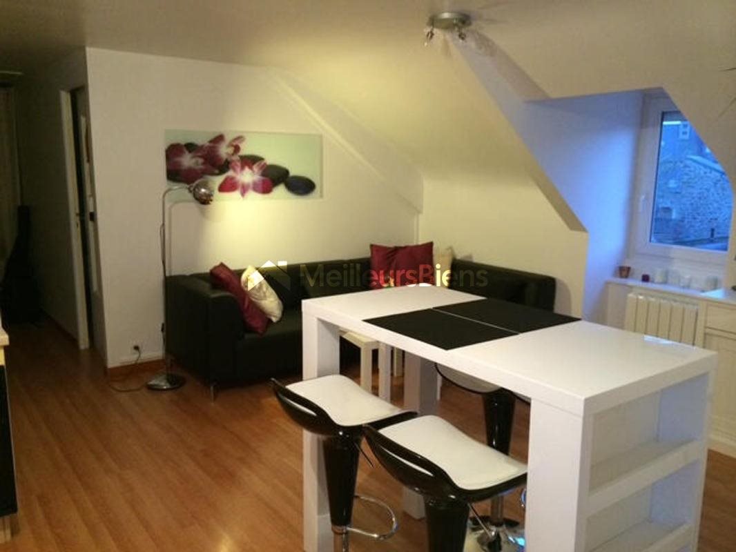 Appartement à louer, 46m², Yffiniac