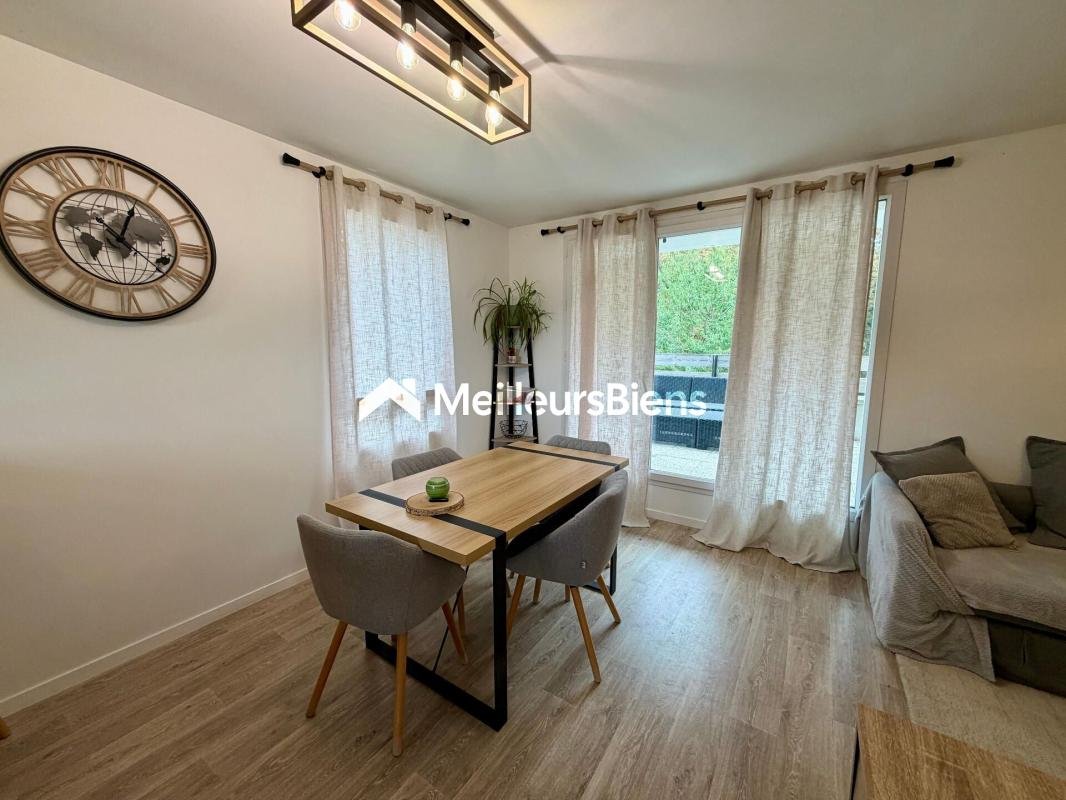 Appartement à vendre, 61m², Sainte-Geneviève-des-Bois