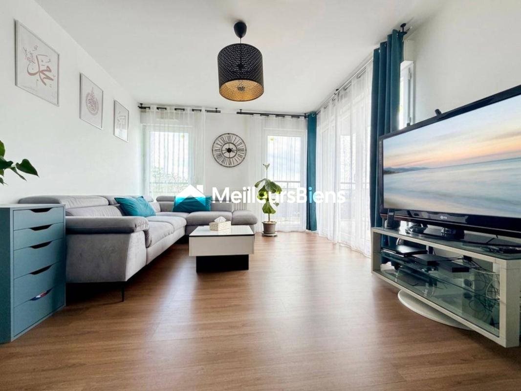 Appartement à vendre, 66m², Éragny
