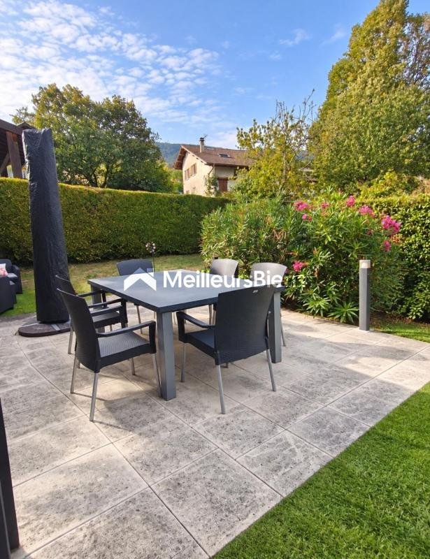 Maison à vendre, 169m², Péron