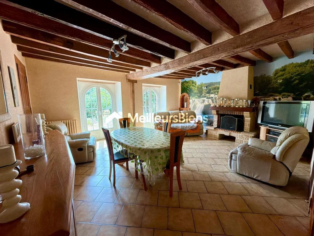 Maison à vendre, 112m², Saint-Saturnin-du-Limet