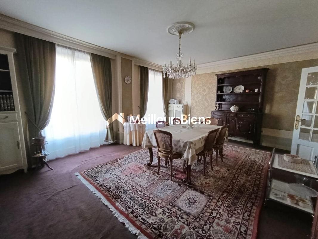 Maison à vendre, 384m², Bourbonne-les-Bains