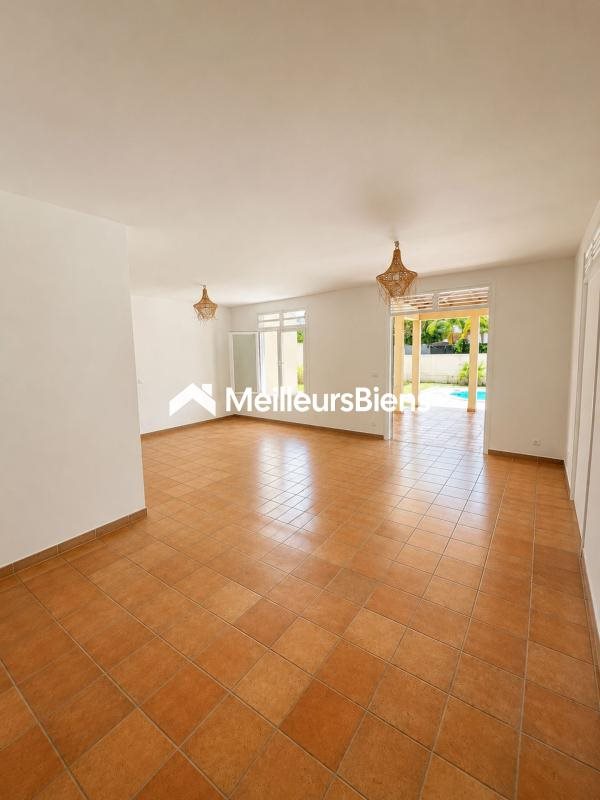 Maison à vendre, 111m², Saint-François