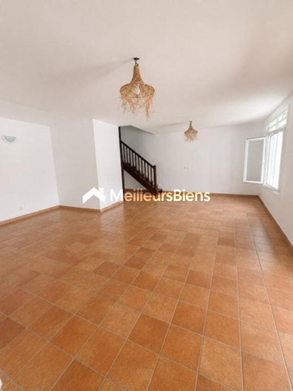Maison à vendre, 111m², Saint-François