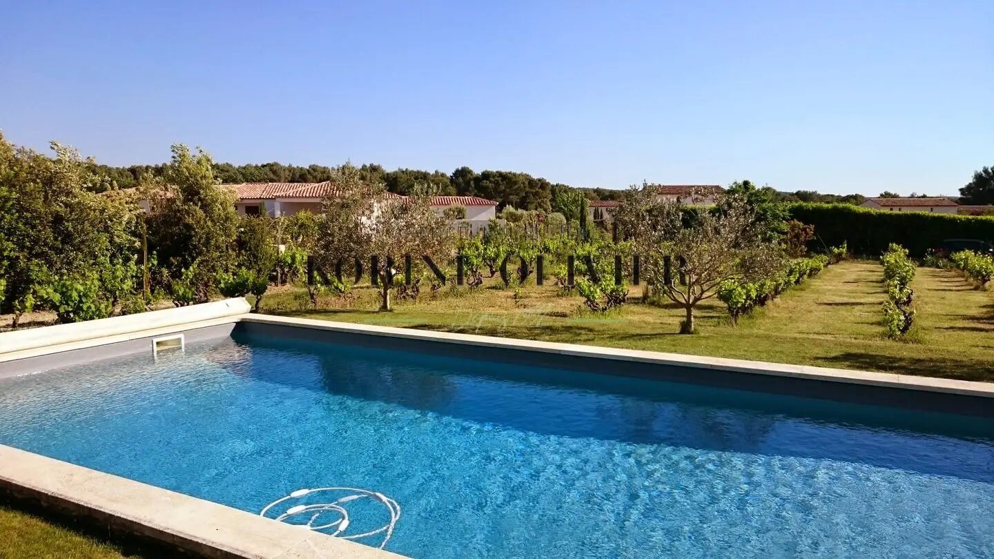 Maison à louer, 181m², Saint-Cannat