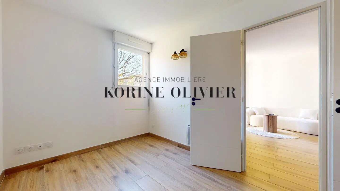 Appartement à louer, 31m², Venelles