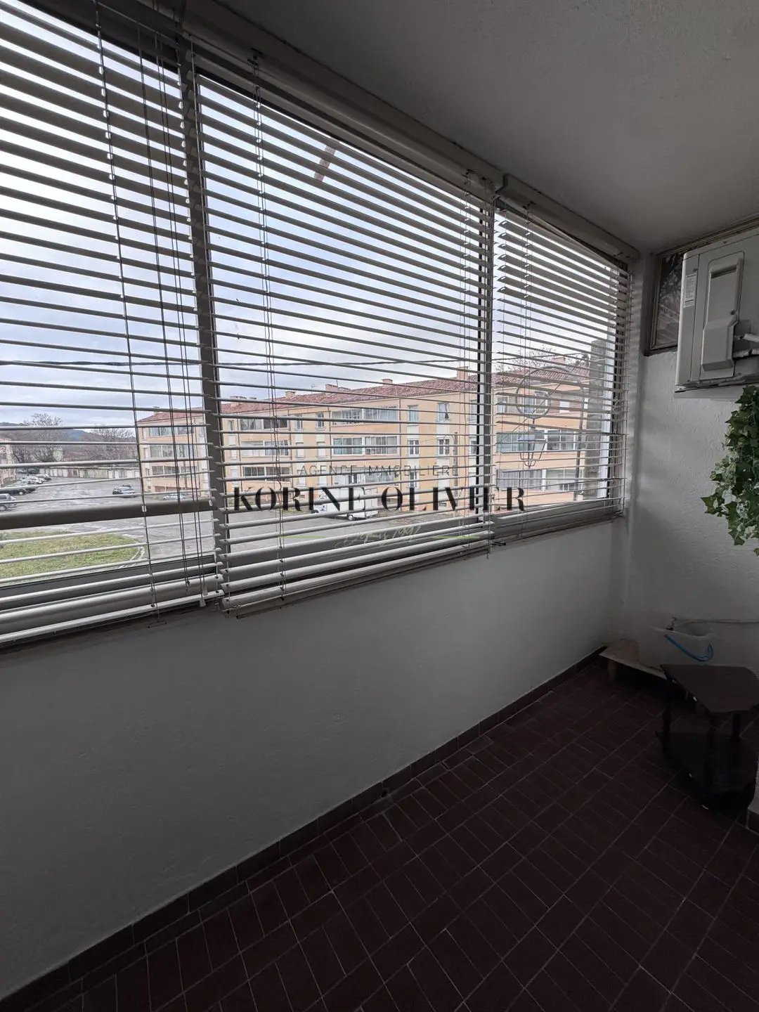 Appartement à louer, 68m², Peyrolles-en-Provence