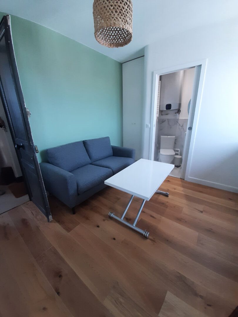 Appartement à louer, 17m², Saint-Mandé