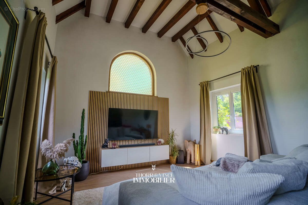 Maison à vendre, 107m², Ueberstrass