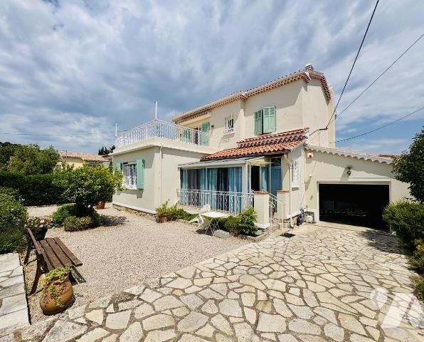 Maison à vendre, 152m², Le Pradet