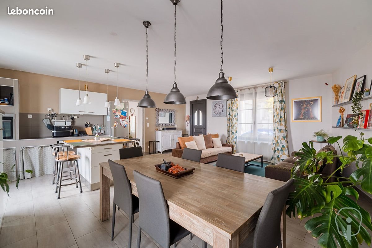 Maison à vendre, 160m², Montluel