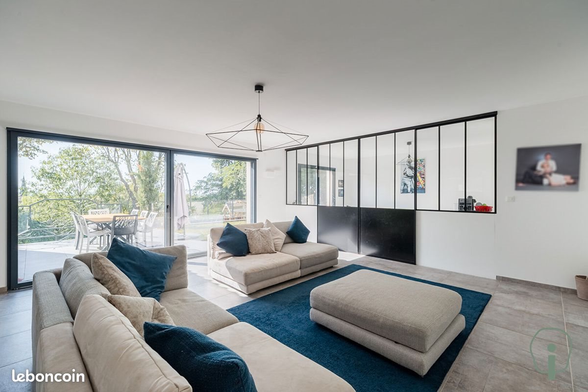 Maison à vendre, 170m², Miribel