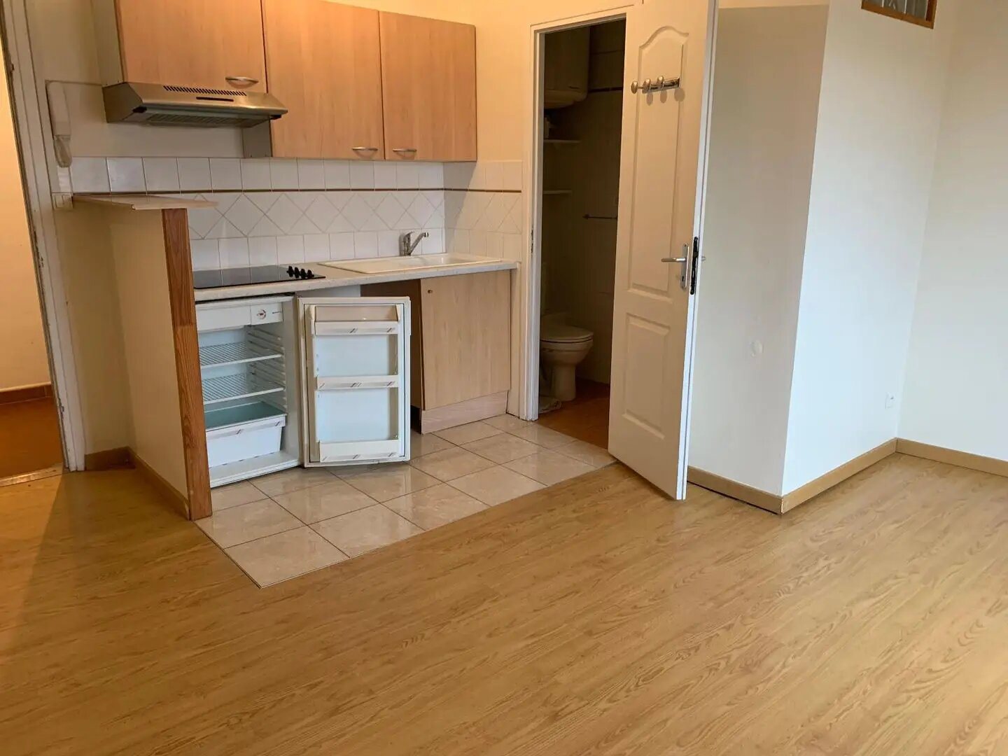 Appartement à louer, 19m², Biot