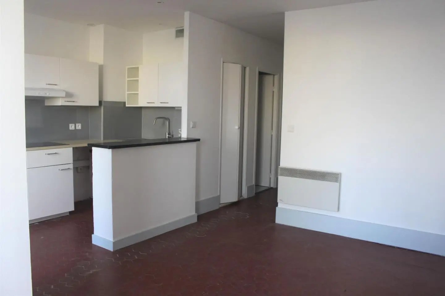 Appartement à louer, 57m², Marseille 5ème