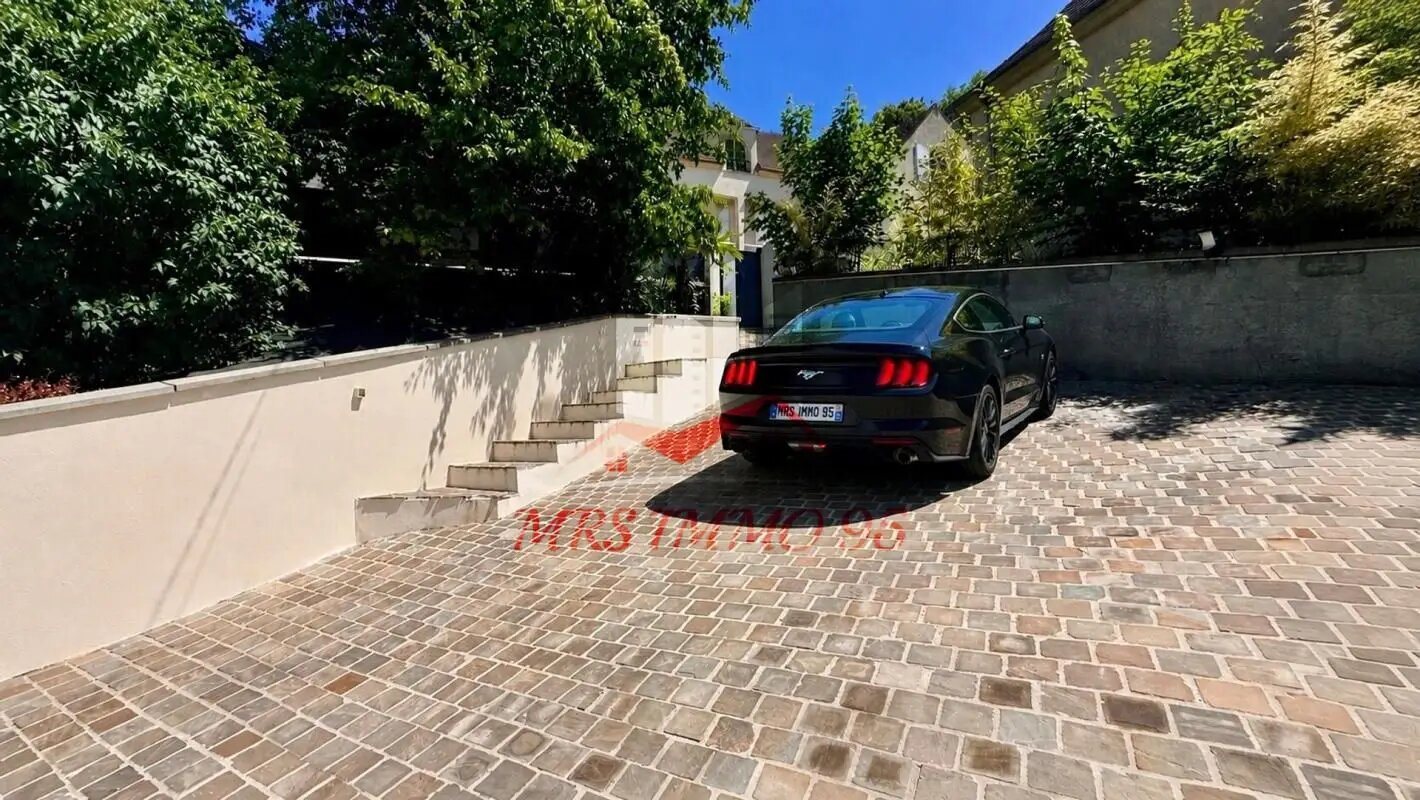 Maison à vendre, 122m², Chaumontel