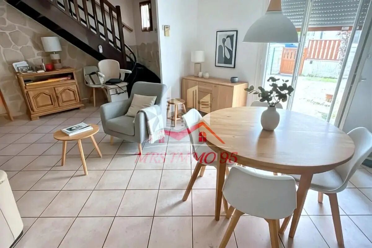 Maison à vendre, 98m², Fosses
