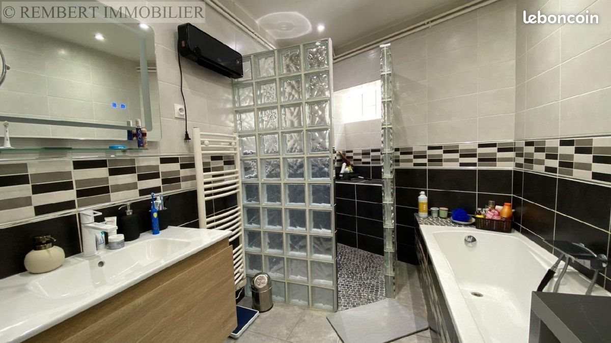 Maison à vendre, 135m², Creuzier-le-Neuf
