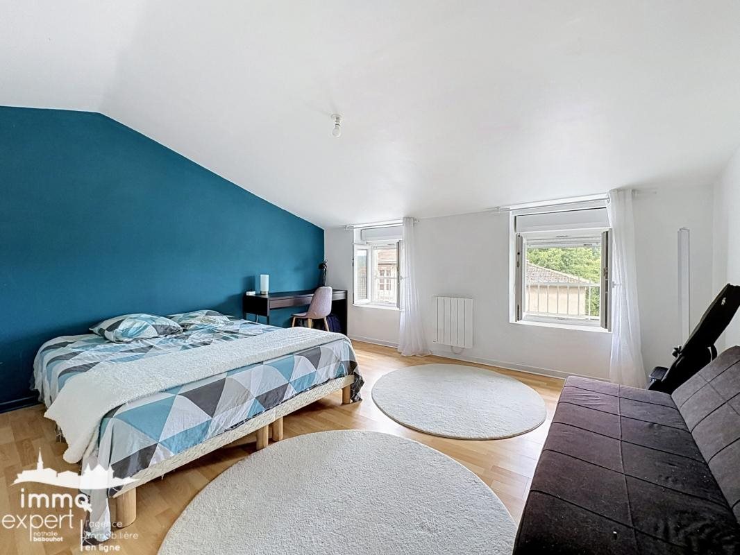 Appartement à louer, 39m², Mirecourt