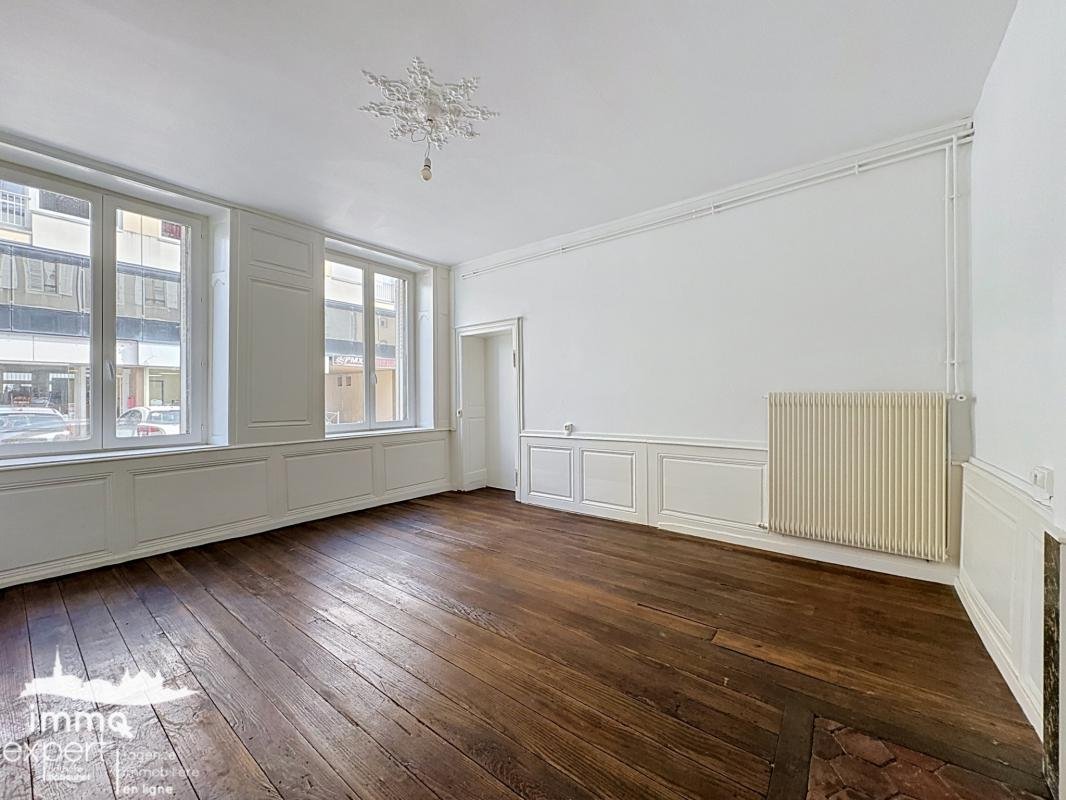 Appartement à louer, 103m², Mirecourt