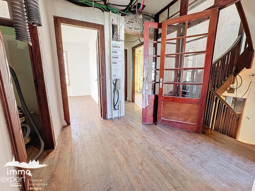 Maison à vendre, 213m², Mirecourt