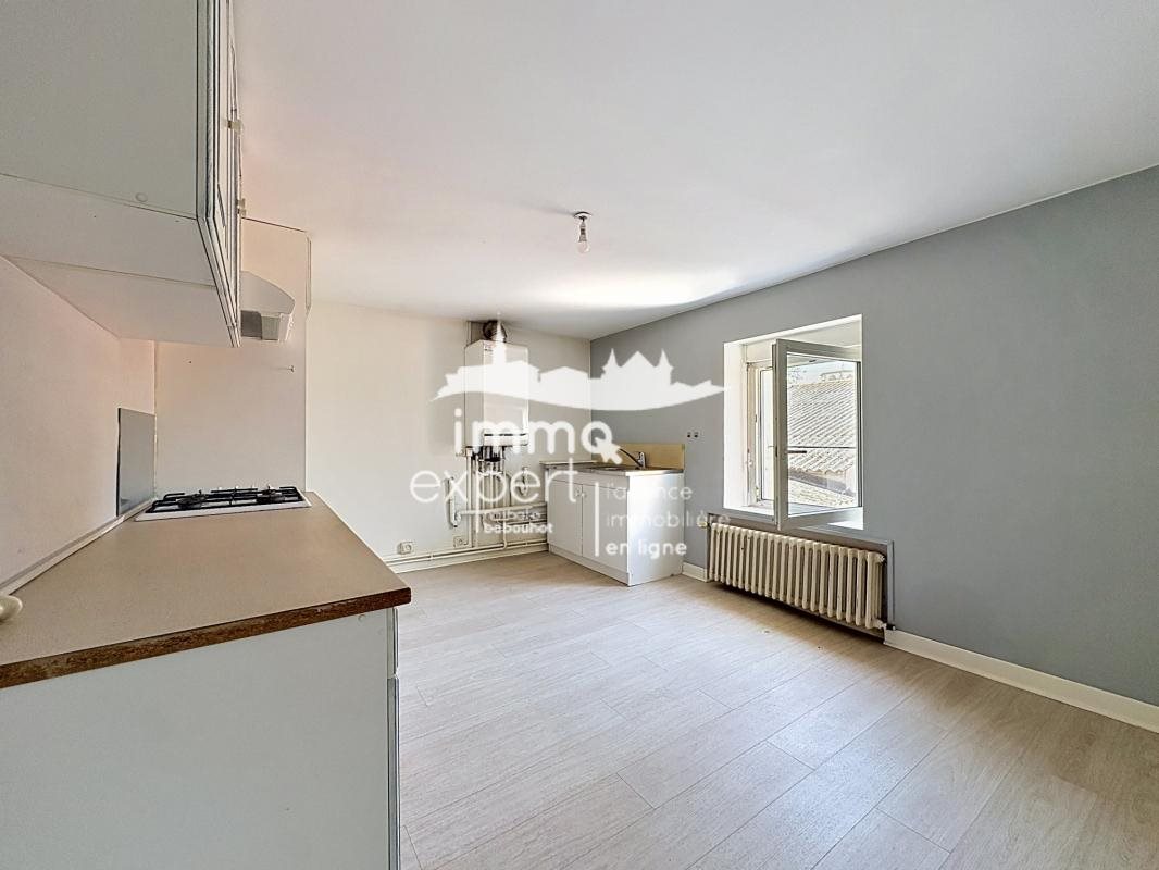 Appartement à louer, 82m², Mattaincourt
