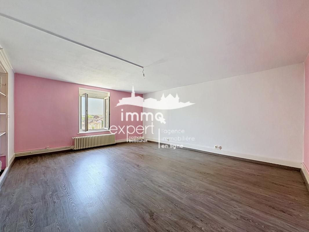 Appartement à louer, 82m², Mattaincourt
