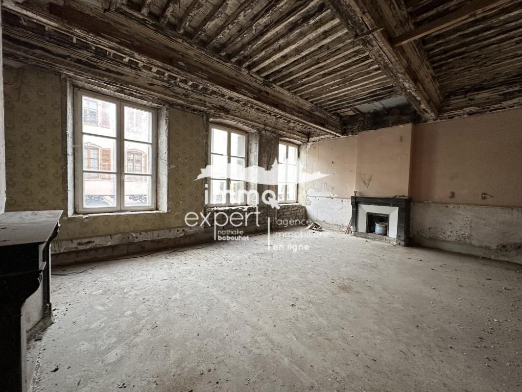 Appartement à vendre, 382m², Mirecourt