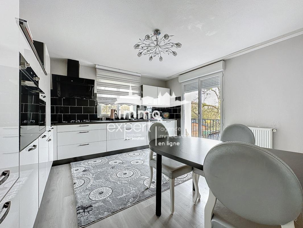 Maison à vendre, 184m², Mirecourt