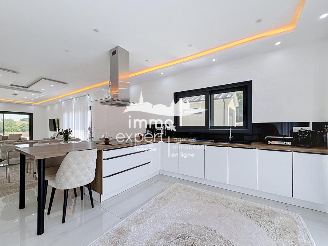 Maison à vendre, 170m², Mirecourt