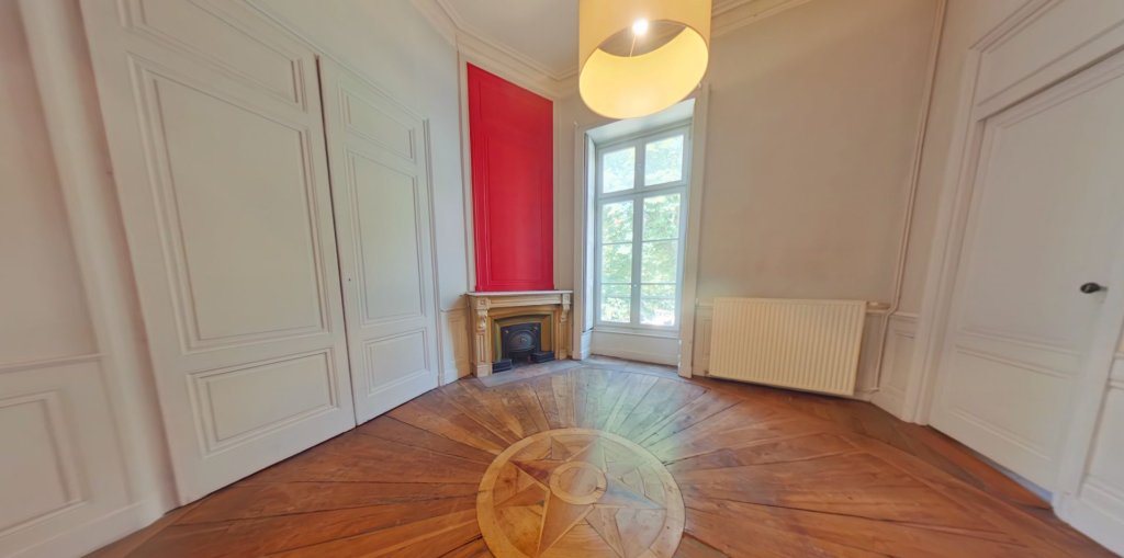 Appartement à louer, 82m², Lyon 1er