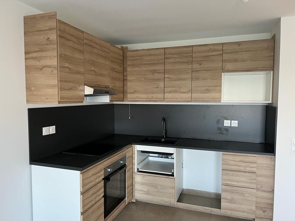 Appartement à louer, 82m², Vénissieux