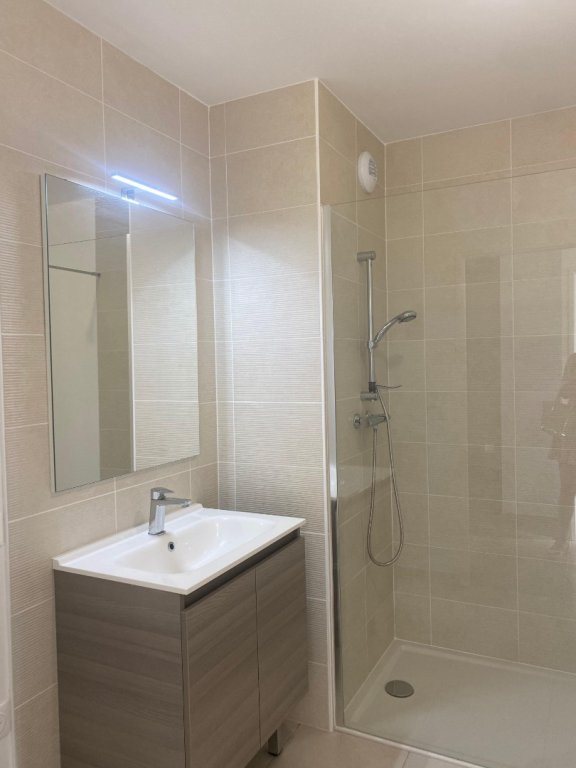 Appartement à louer, 82m², Vénissieux