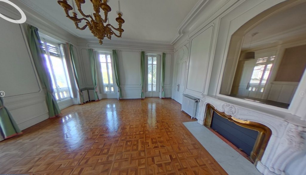 Appartement à louer, 185m², Lyon 6ème