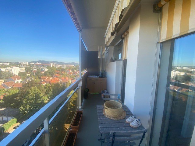 Appartement à louer, 80m², Sainte-Foy-lès-Lyon