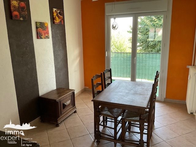 Appartement à vendre, 87m², Contrexéville