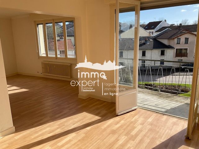 Appartement à vendre, 84m², Vittel