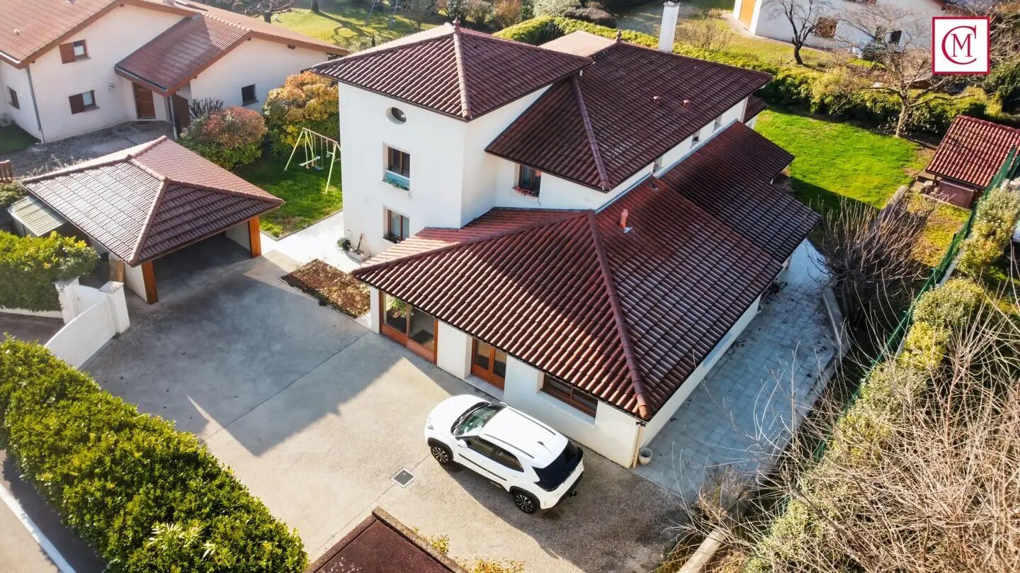 Maison à vendre, 221m², Saint-Ismier