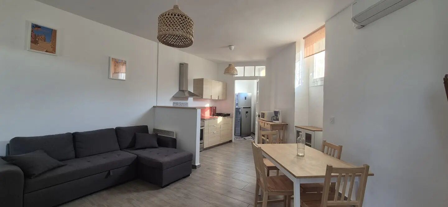 Appartement à louer, 57m², Menton
