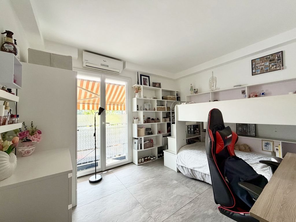 Appartement à vendre, 100m², Roquebrune-Cap-Martin
