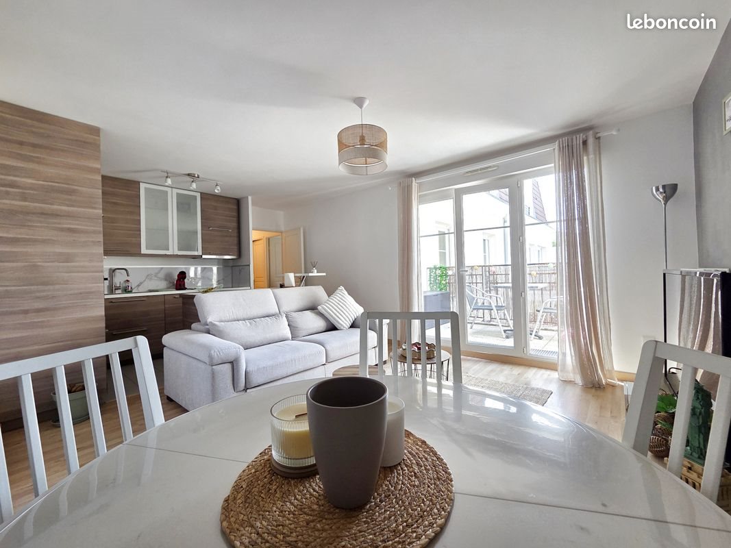 Appartement à louer, 44m², Le Plessis-Trévise