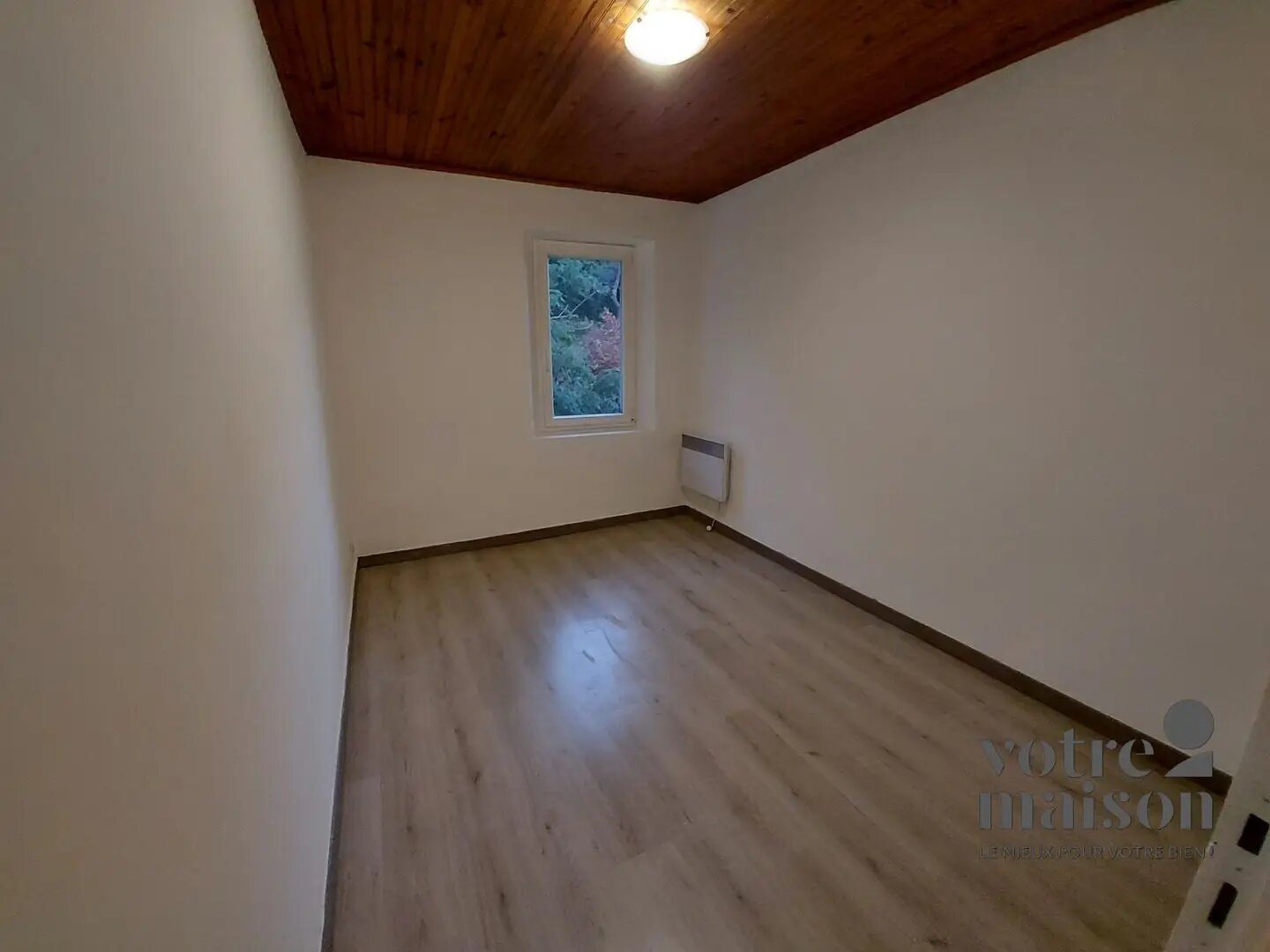 Appartement à louer, 55m², Simiane-Collongue