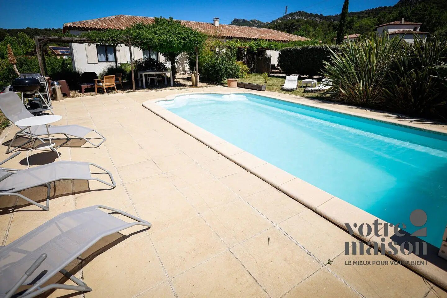Maison à vendre, 250m², Simiane-Collongue